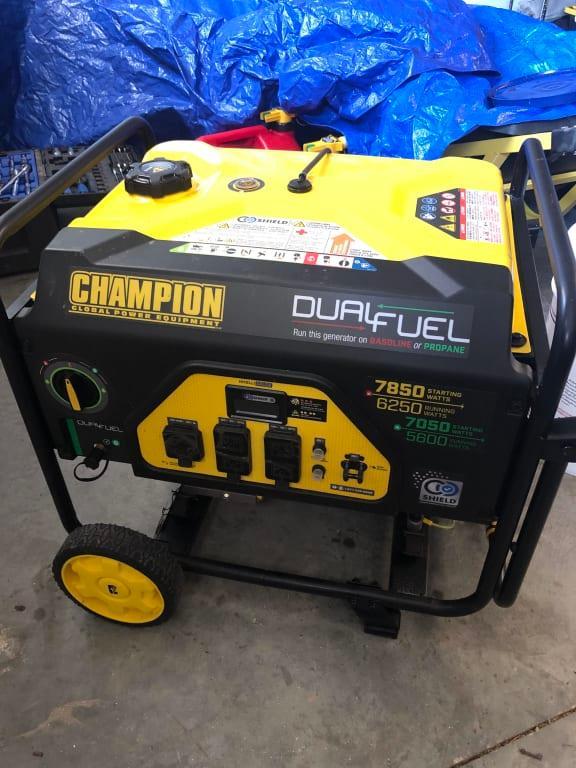 Champion DUALFUEL 8750W 発電機 Champion DUALFUEL 8750W 発電機