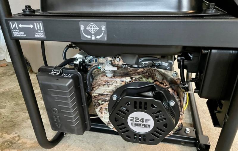 Very simple controls: turn it on, turn fuel supply on, choke, pull, slide choke off.