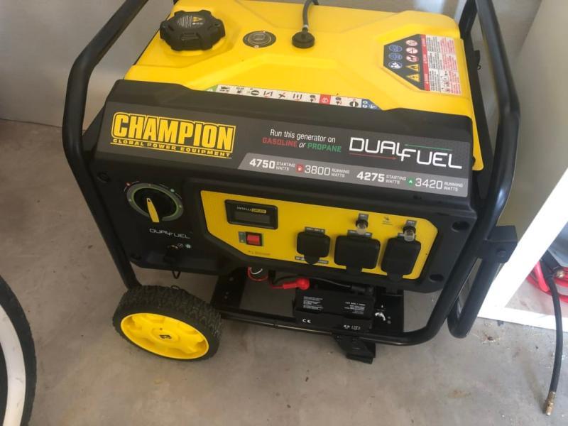 3800W Electric Start Dual Fuel Generator - 201052 - Champion