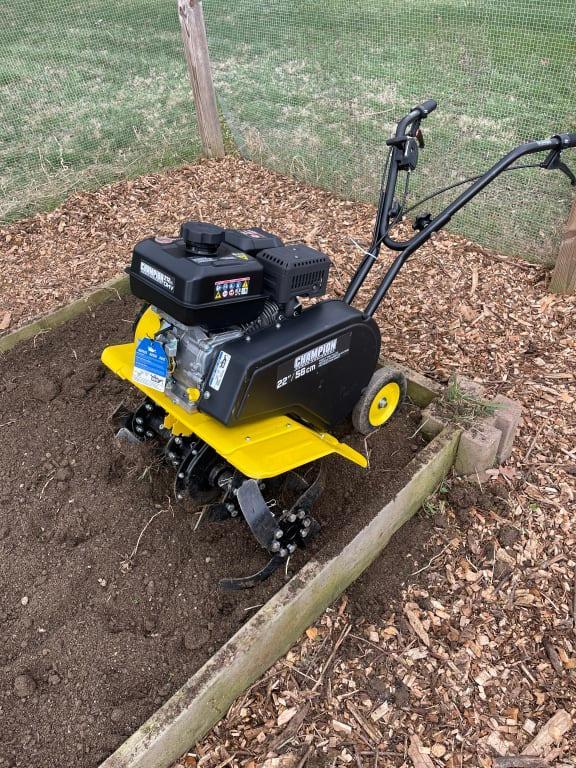 『CHRO 3BTTN 2SNAP BLACK』 22-Inch Front Tine Tiller - 100379 - Champion Power Equipment
