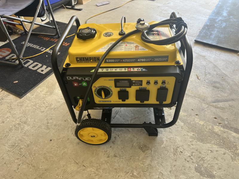 4250W Dual Fuel Generator with CO Shield® - 201279