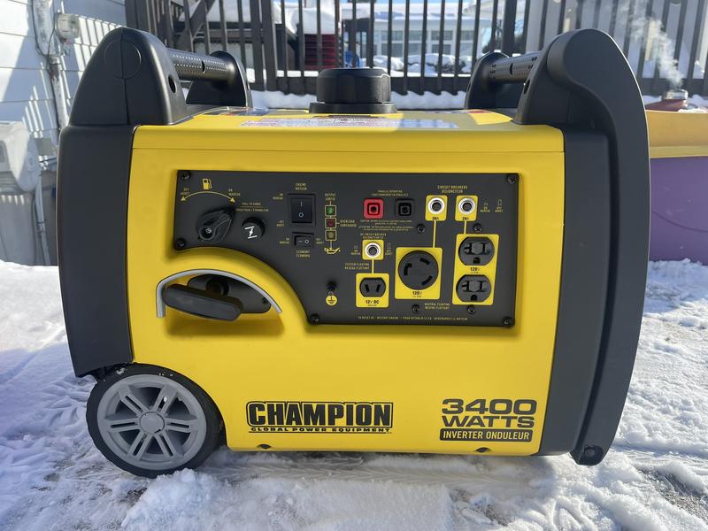 CHAMPION POWER EQUIPMENT 3400-Watt Gasoline Powered Recoil Start Portable Inverter Generator with 192 cc Engine
