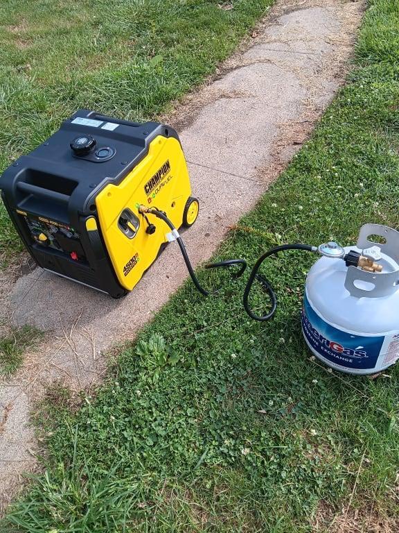 ( ⸝⸝⸝ʚ̴̶̷̆ωʚ̴̶̷̆⸝⸝) 4500W Electric Start Dual Fuel Inverter with CO Shield
