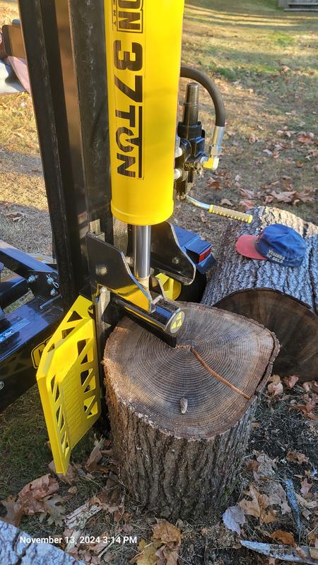 37-Ton Log Splitter - Champion Power Equipment