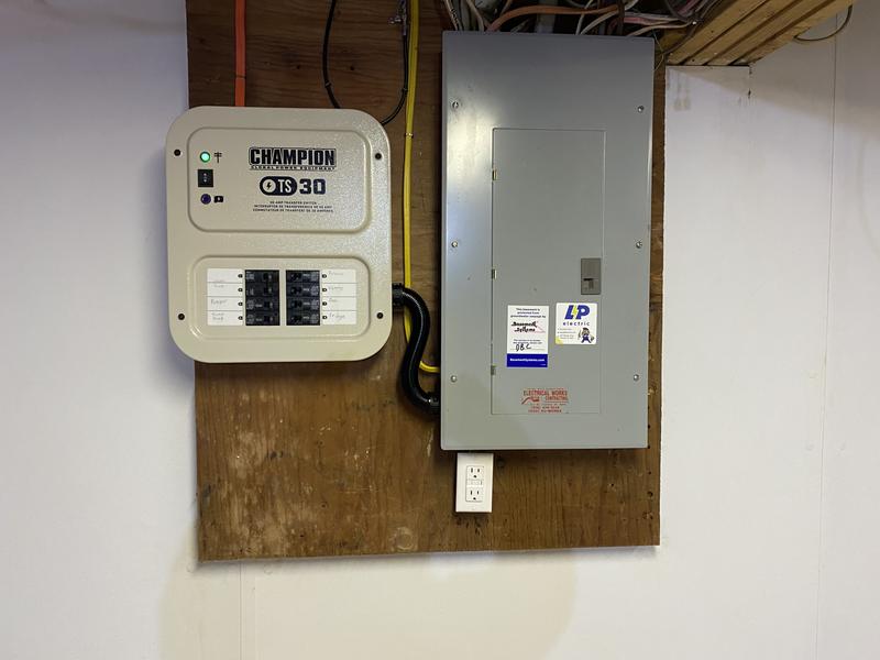 7点：【31】【33】【50】【80】【87】【94】【172】 30A 240V Manual Transfer Switch - Champion Power Equipment
