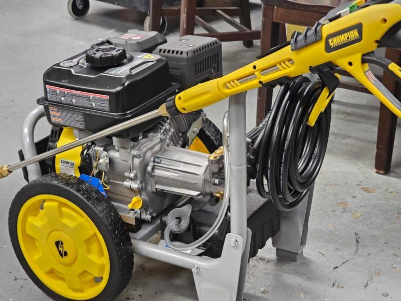 3100 PSI Pressure Washer - Champion Power Equipment