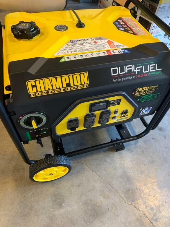 WᾑὛクラウン西和辞典έᾶὫ 6250W Dual Fuel Generator with CO Shield® - Champion Power