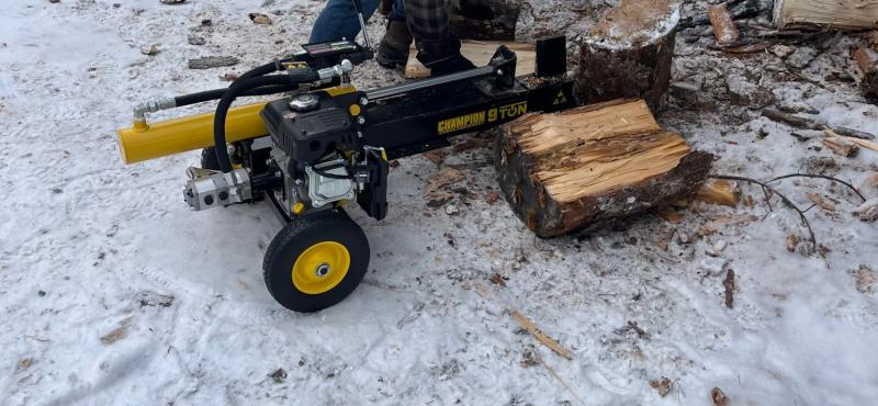 Champion 9 deals ton log splitter