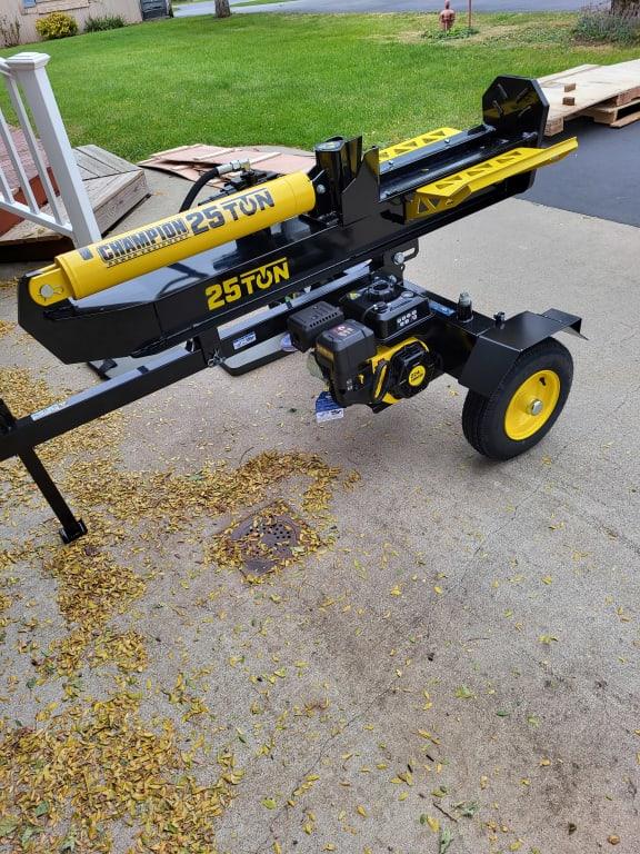 Champion 25 ton log online splitter for sale