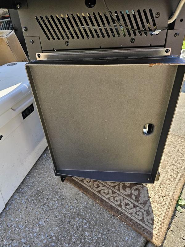 4-Burner Gas Grill, Griddle & Charcoal Grill ┃ Pro Series