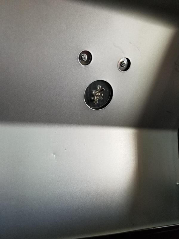 grill out of box slight dent