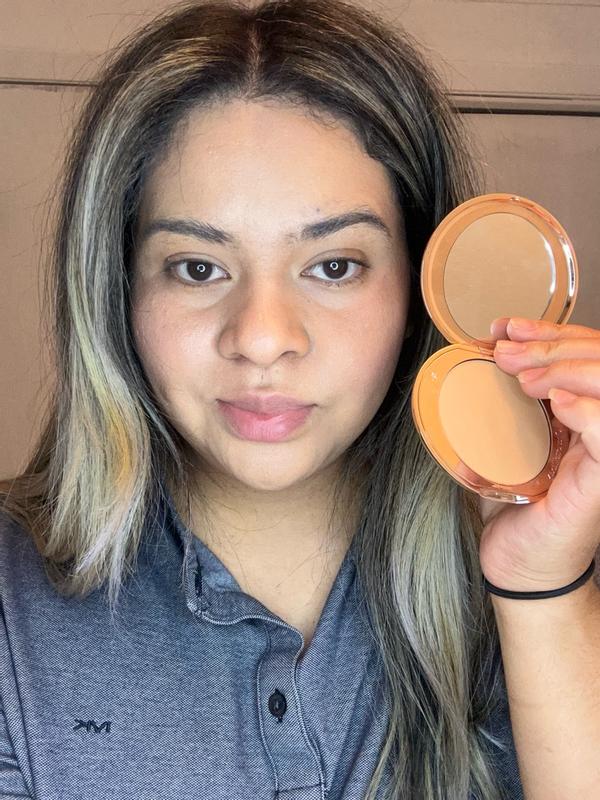 Customer photo for "A lightweight pressed powder that helps smooth the look of skin, set makeup, and create a soft, airbrushed finish"