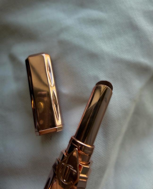 Review Thumbnail Image 0 383293562