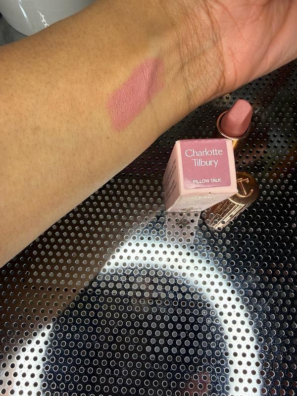 Customer carousel item 4.