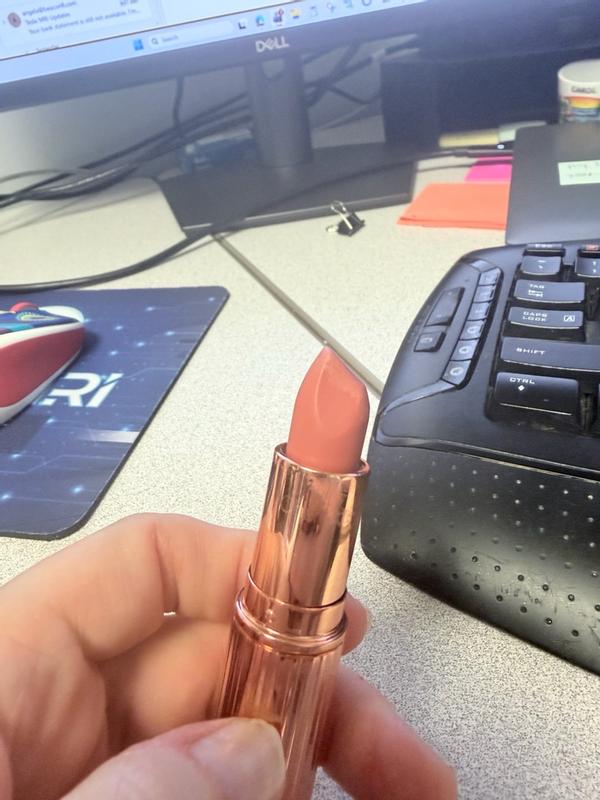 Customer carousel item 11.