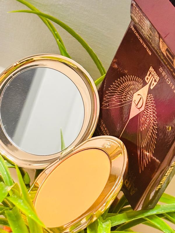 Customer photo for "My New Everyday Powder Obsession"