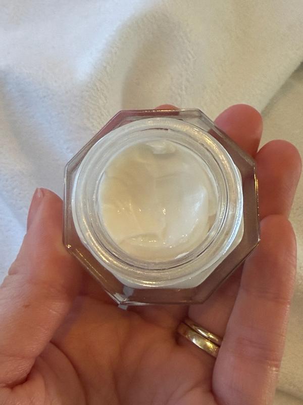 Review Thumbnail Image 0 383923292