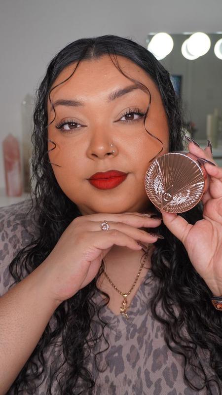 Customer photo for "Really good powder!"