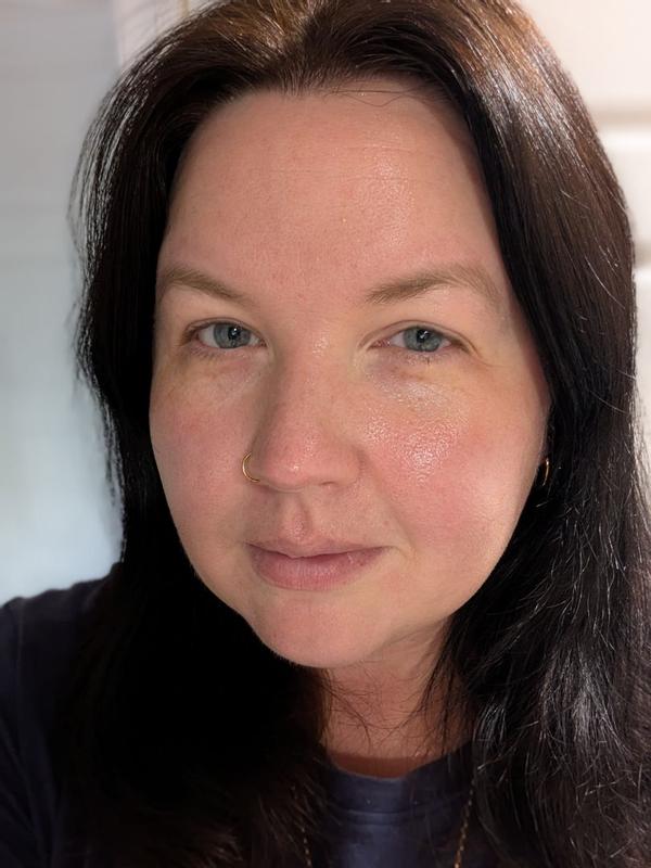 Customer photo for "Absolutely gorgeous skincare treat box!"