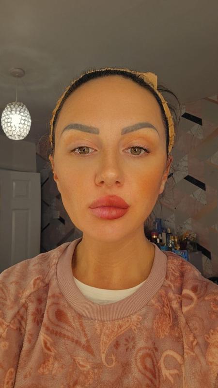 Customer photo for "Beautiful, and makes me feel so glam!"