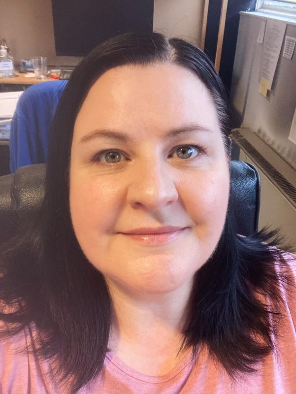 Youth Glow Primer, Hollywood Glow, Magic Vanish and Charlotte's lip oil crystal elixir. I have 46 year old skin, turning 47 in April 2021.