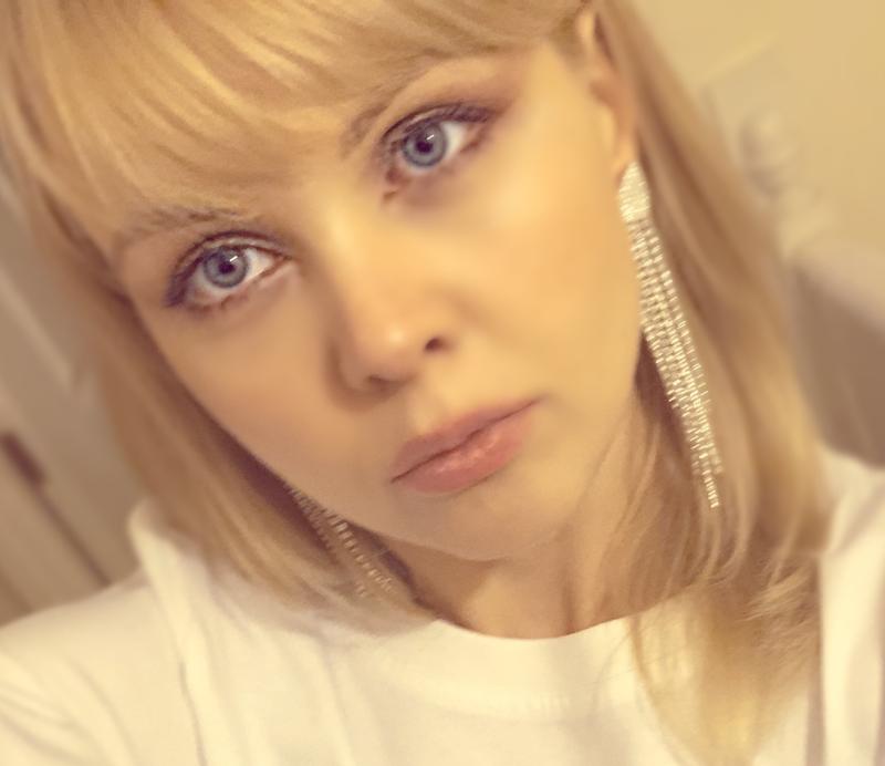 Customer photo for "Stunning glossy"