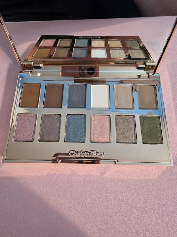 Customer photo for "Lovely eyeshadow palette"