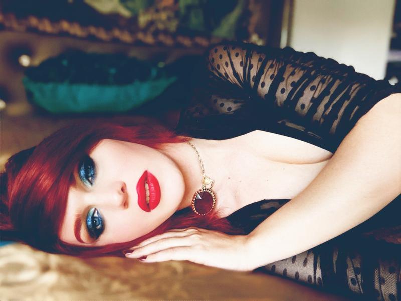 Super blue and eyeliner. Can't discontinue such a stunning colour quad