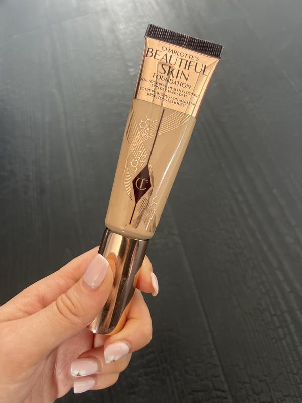 Customer photo for "Best foundation ever!"