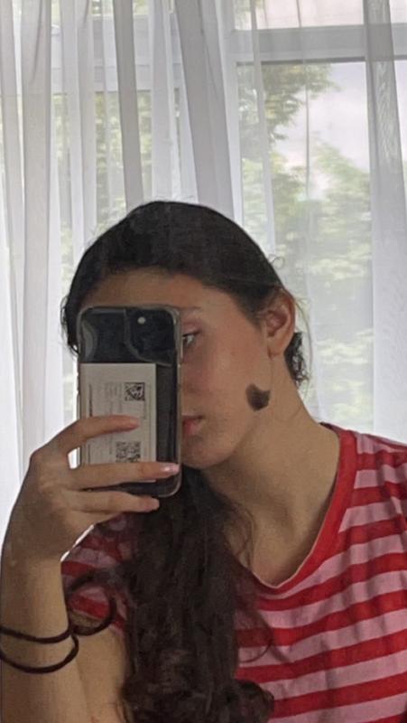 it might not look visible but the glow is really nice