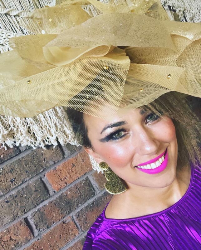 Customer photo for "Stand out with this gorgeous eye palette!"