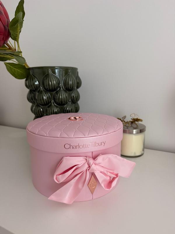 Customer photo for "The most gorgeous box ever!"
