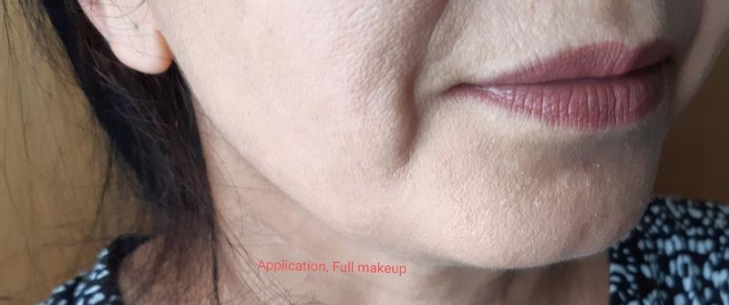 Customer photo for "Gorgeous natural looking foundation"