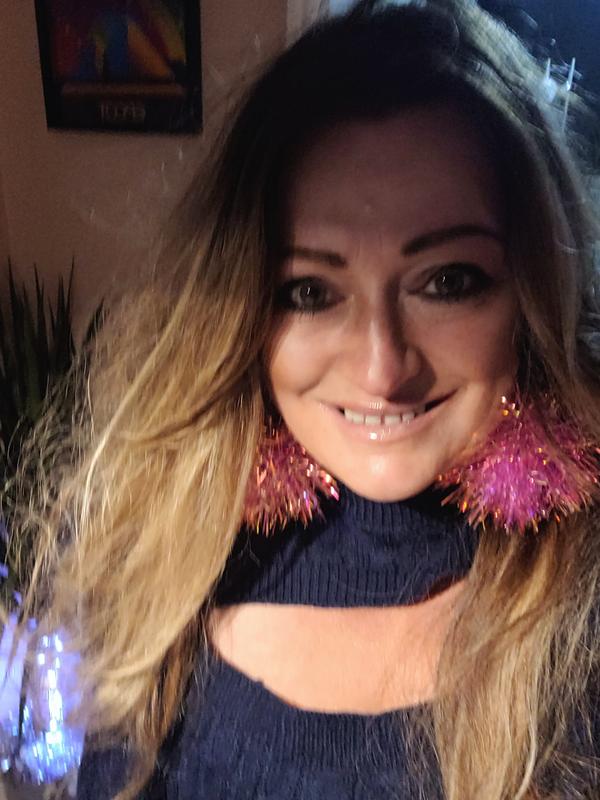 Customer photo for "Lovely pigmentation, shades and long lasting"
