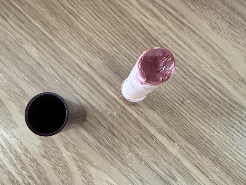 Customer photo for "Very cheap packaging"
