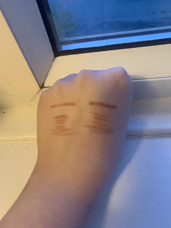 Swatches - Pillow Talk Lip Cheat (left), Iconic Nude Lip Cheat (right)