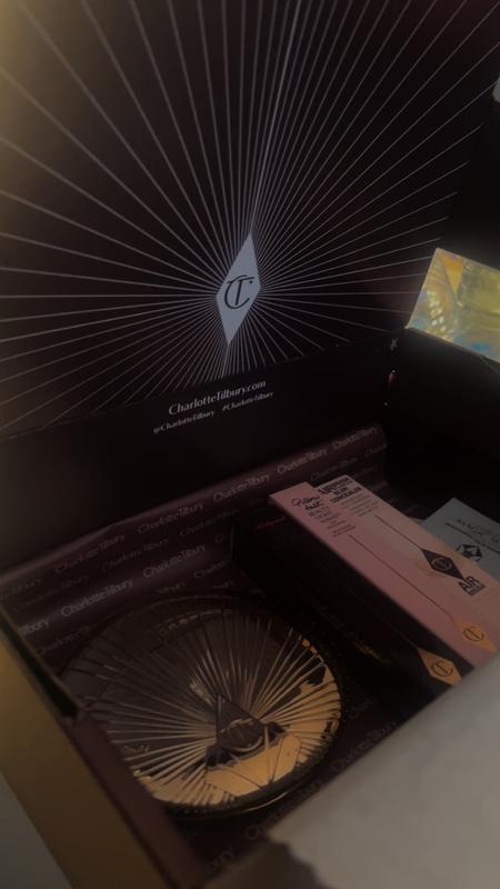 Customer photo for "Glamorous"