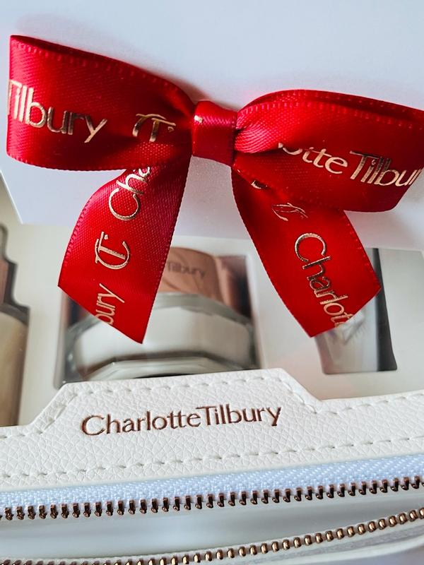 Customer photo for "Beautiful set for glowy skin"