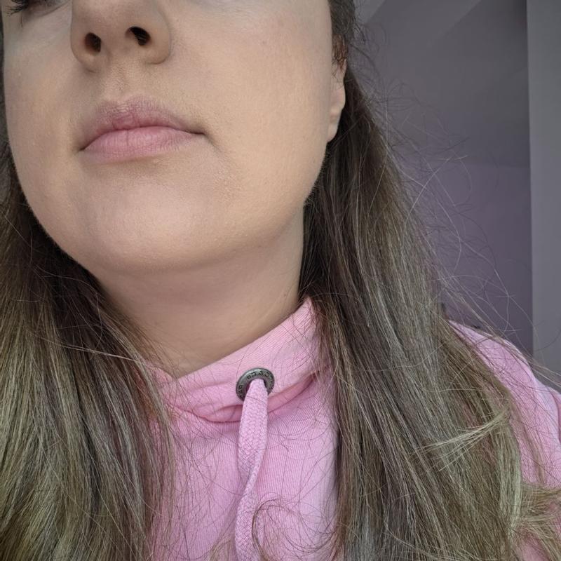 Customer photo for "Full coverage foundation"