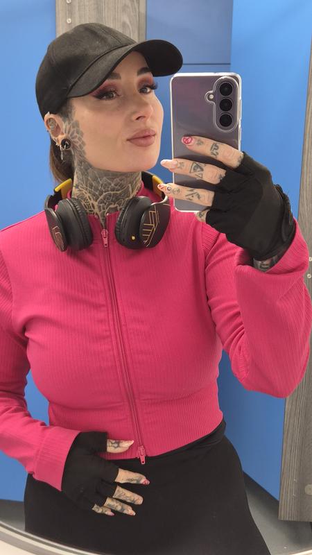 Review Thumbnail Image 1 1215523130