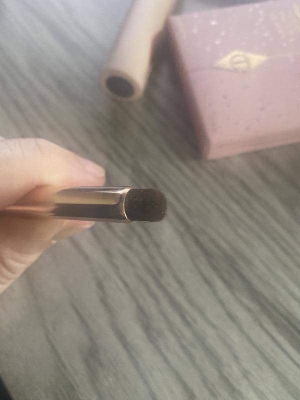 Customer photo for "Nice eyeshadow smudger"