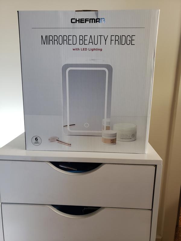 Portable Mirrored Beauty Fridge – Chefman