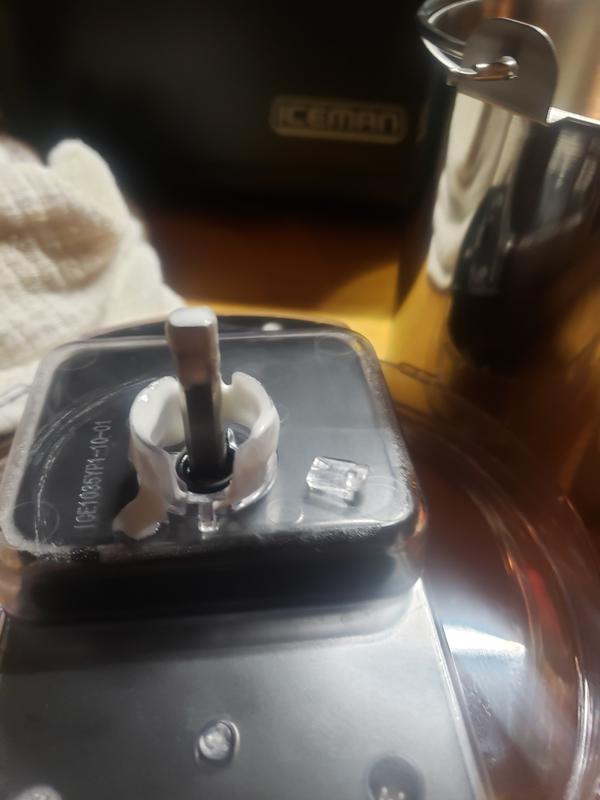 Customer carousel item 3.