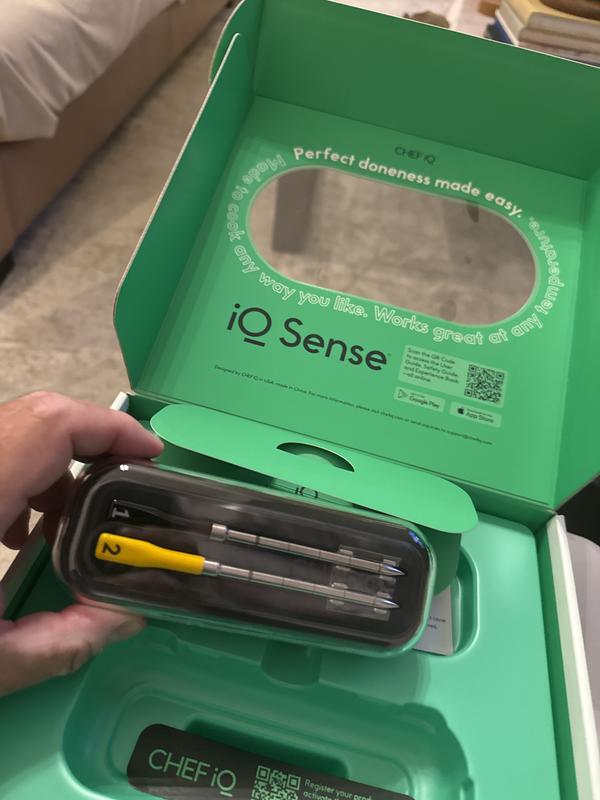 Customer carousel item 7.