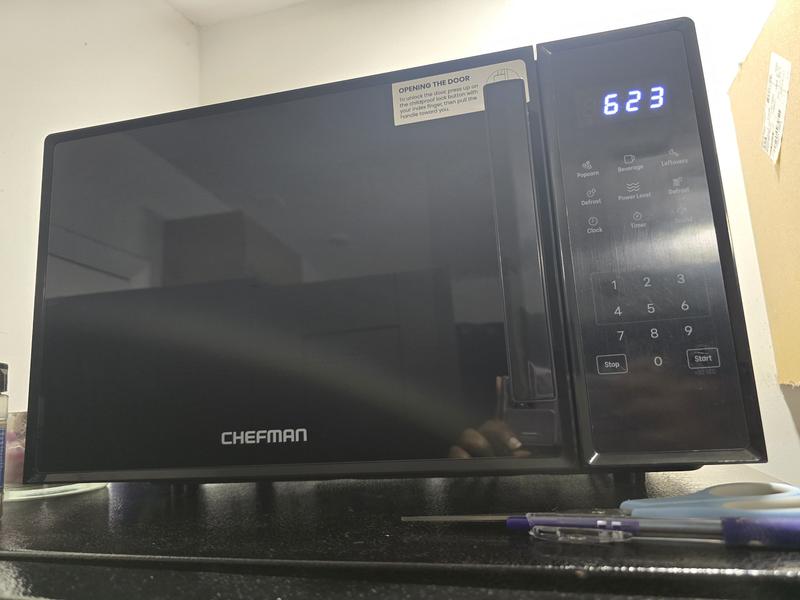 Customer carousel item 6.