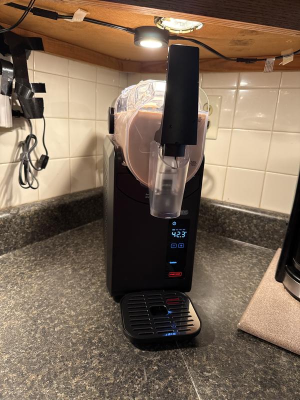 Customer carousel item 8.