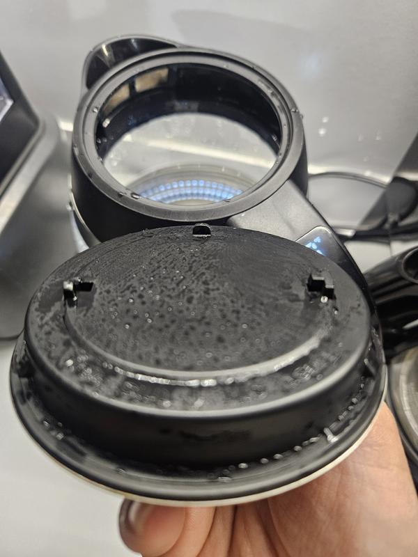 Customer carousel item 7.