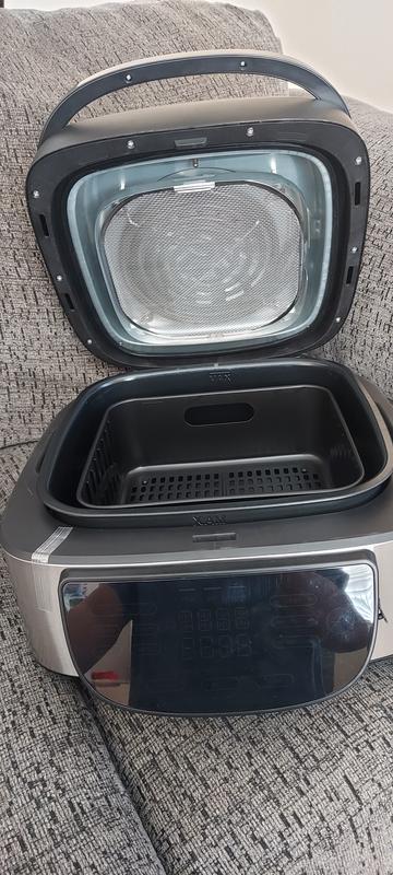 Lots of space inside to cook!