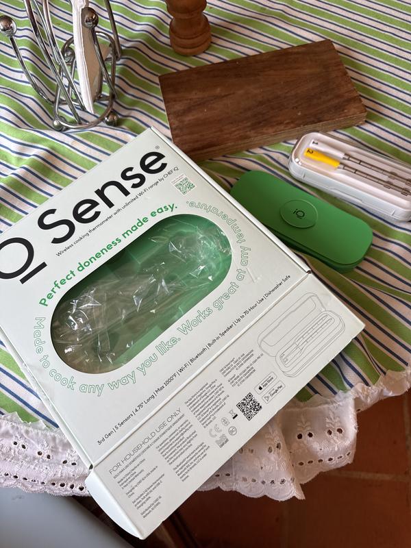 Customer carousel item 5.