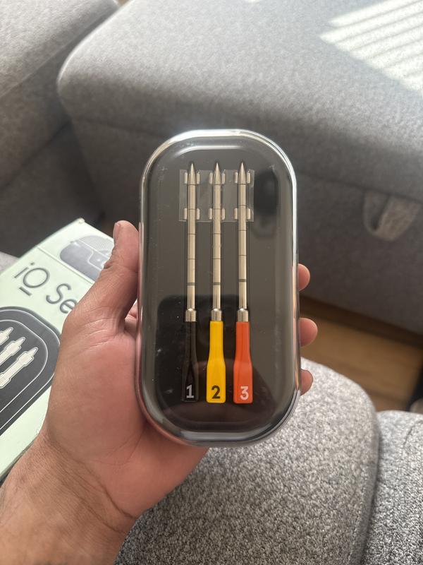 Customer carousel item 4.